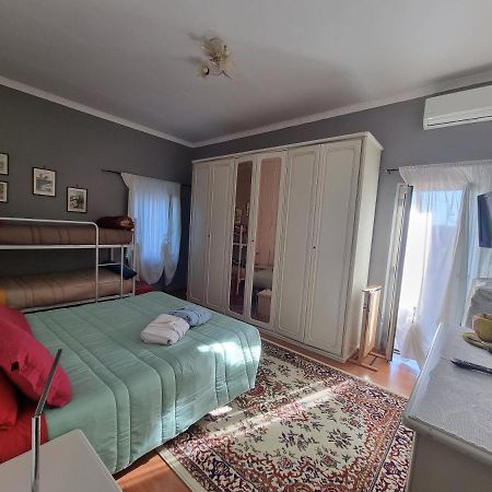 Apartmán A Casa Di Zio Campagnano Di Roma Exteriér fotografie