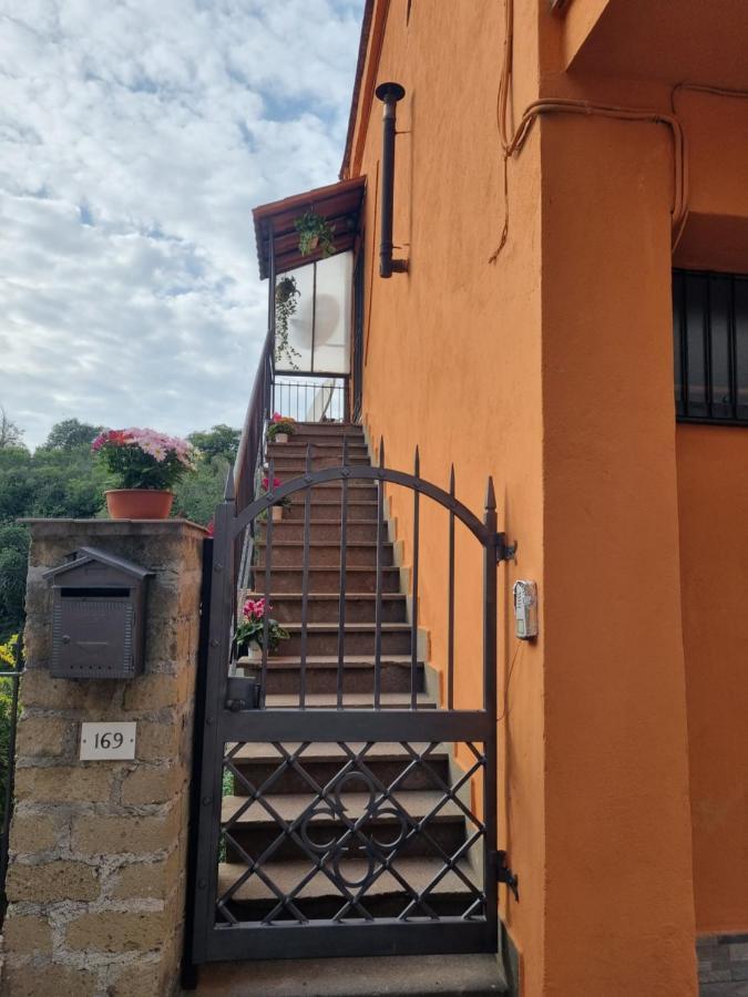 Apartmán A Casa Di Zio Campagnano Di Roma Exteriér fotografie